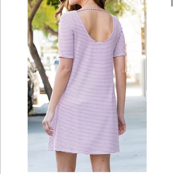GILLI CUT OUT BACK STRIPED HALF SLEEVE TUNIC DRESS - Picture 2 of 6